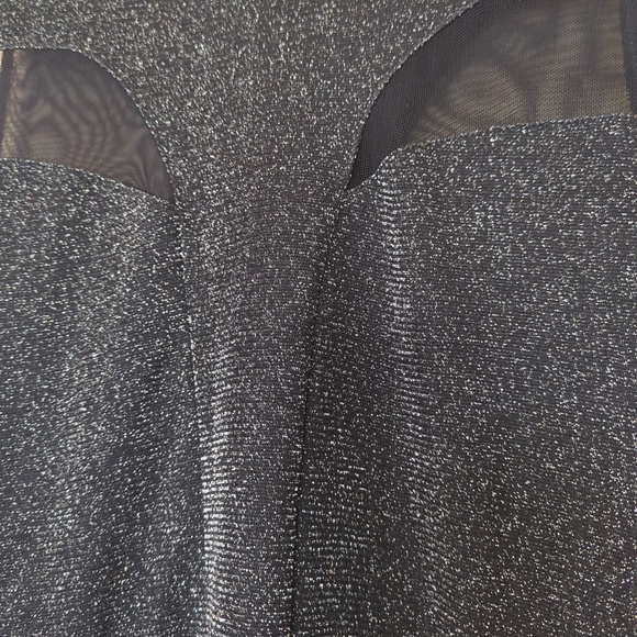 Guess Black Sparkly Peplum Sleeveless Dressy Top - Picture 8 of 12